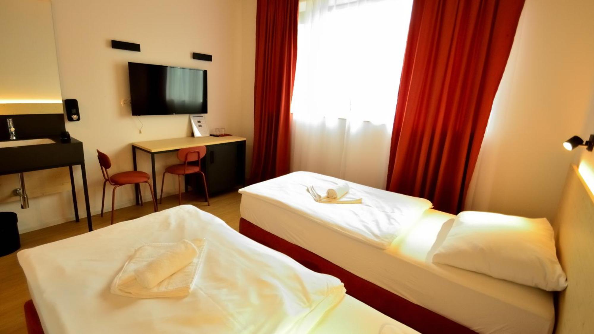 Bed And Breakfast Portal Ljubljana Buitenkant foto