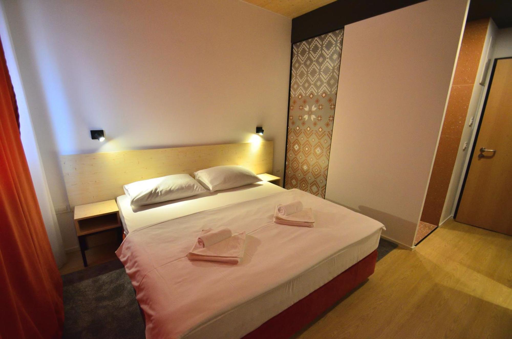 Bed And Breakfast Portal Ljubljana Buitenkant foto